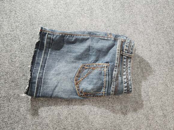 Zana-Di Vintage Y2K Low Rise Denim Mini Skirt with Frayed Hem Size 18 - Picture 6 of 6